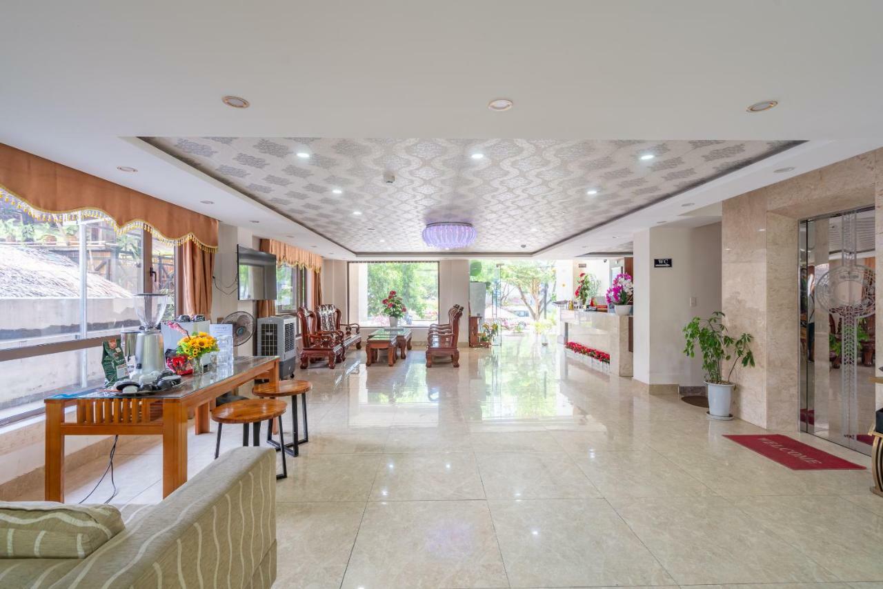 Oyo 236 Hoa Mai Boutique Hotel Da Nang Zewnętrze zdjęcie
