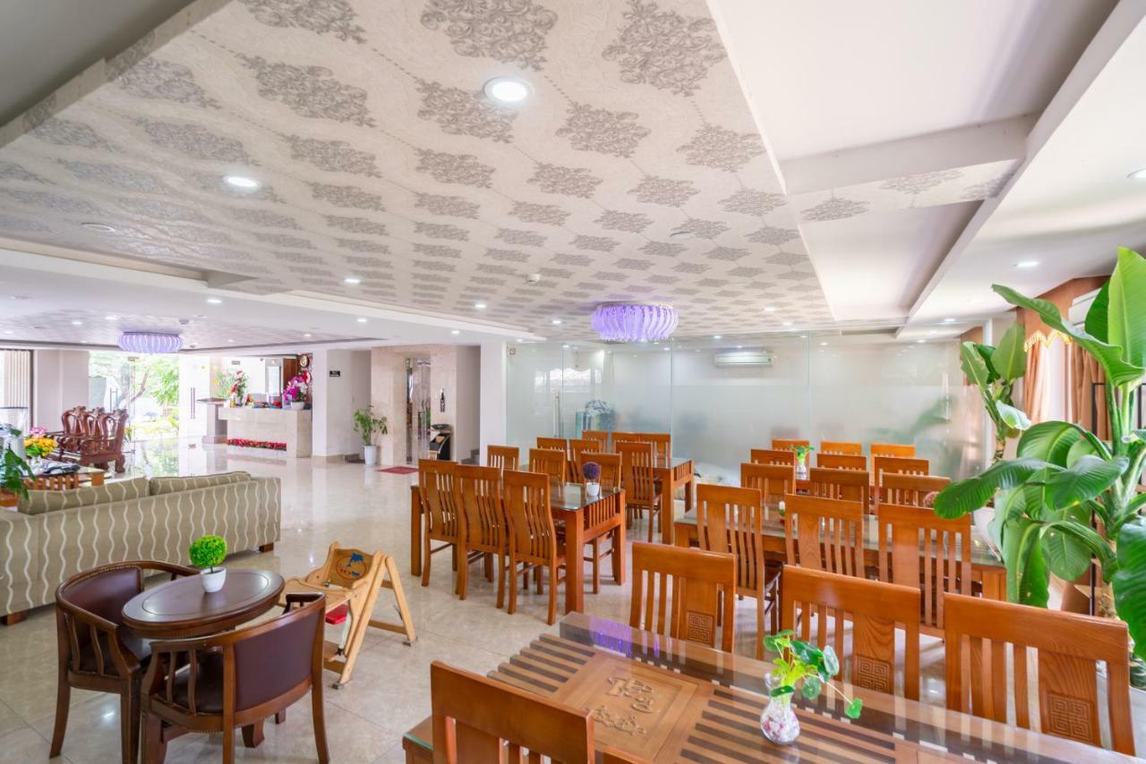 Oyo 236 Hoa Mai Boutique Hotel Da Nang Zewnętrze zdjęcie